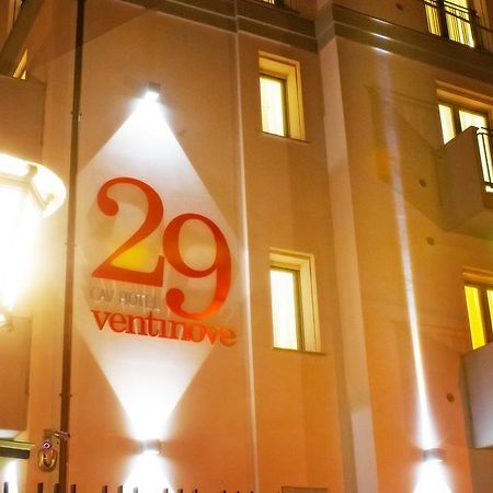 29 Cav Apartments Боллате Номер фото